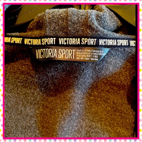 💕EUC💕Victoria’s Secret SPORT Elbow Slit Hoodie DARK GRAY COLOR - Picture 5 of 6